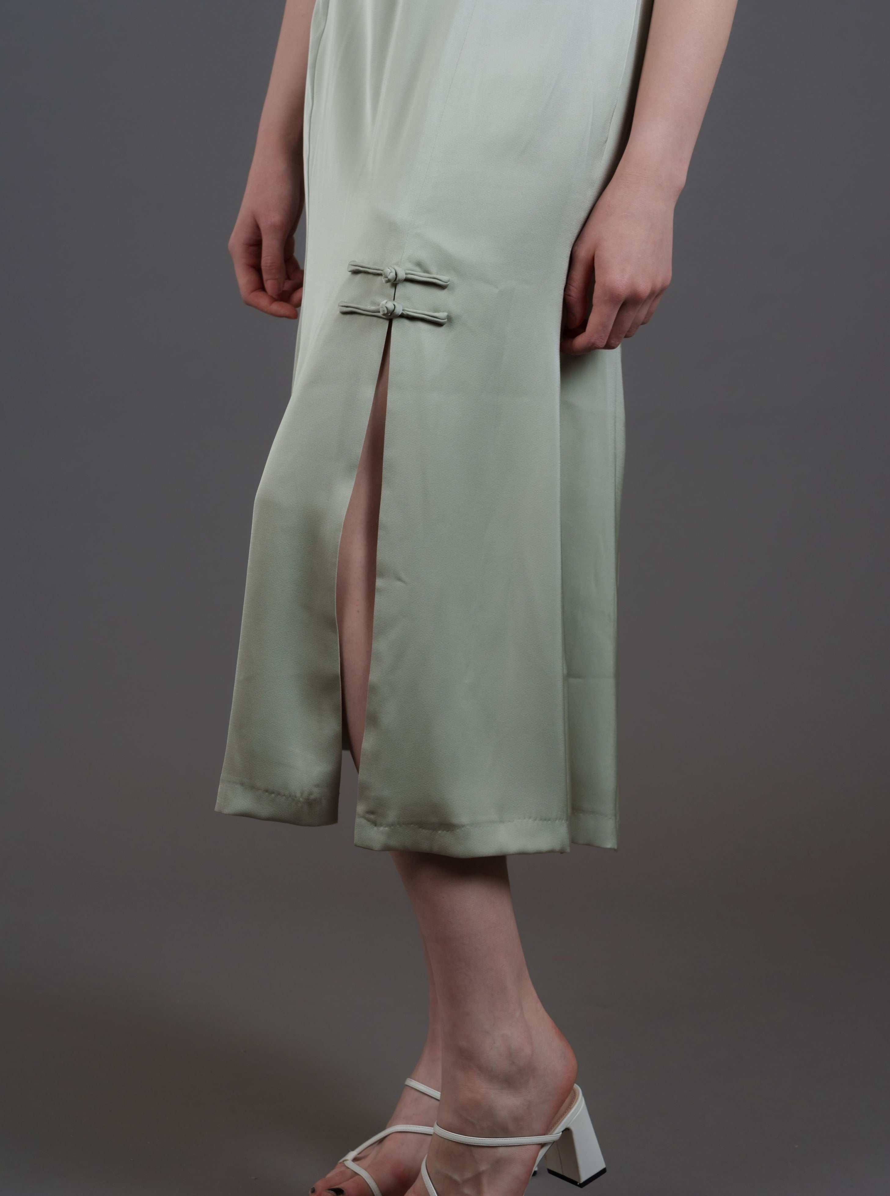 Midi Skirt with Frog buttons (Green)