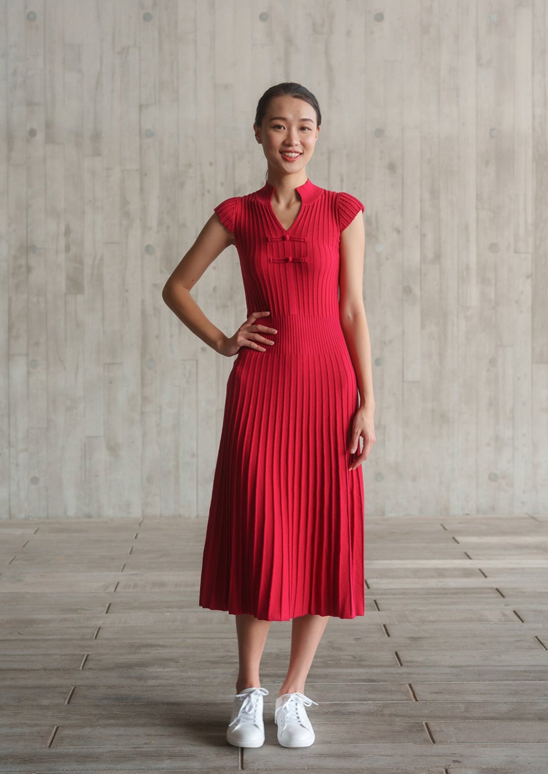Power Shoulder Ribbed Qipao (Red)